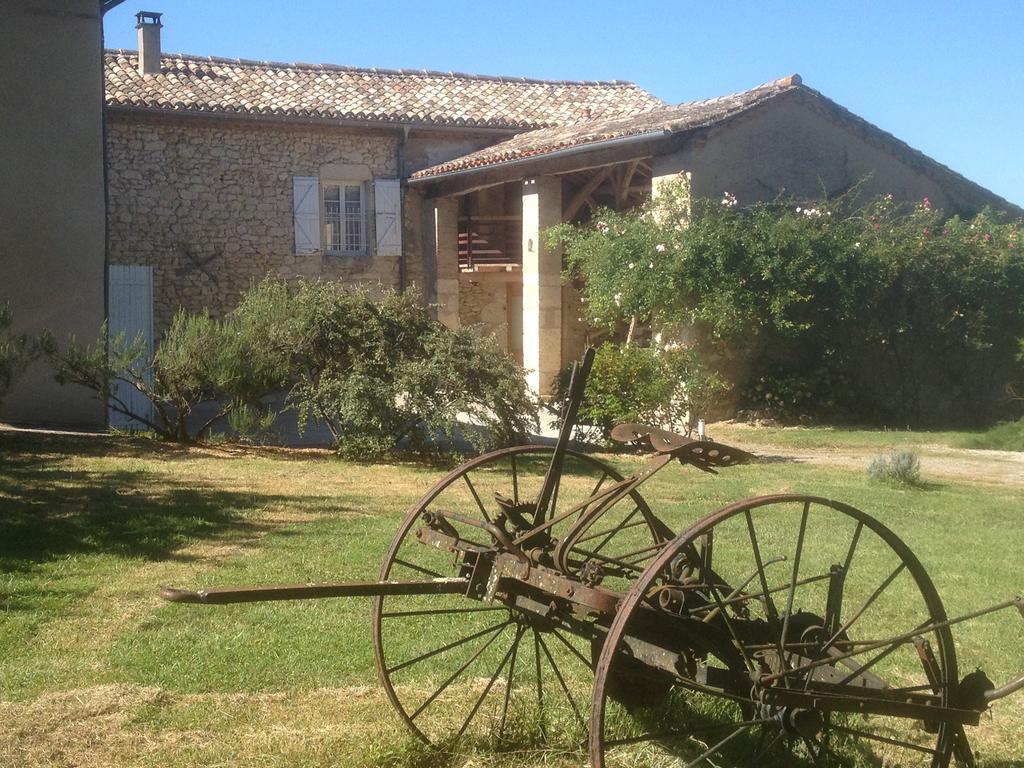 Chambres D'Hotes Le Val De La Garenne Senouillac Exterior foto