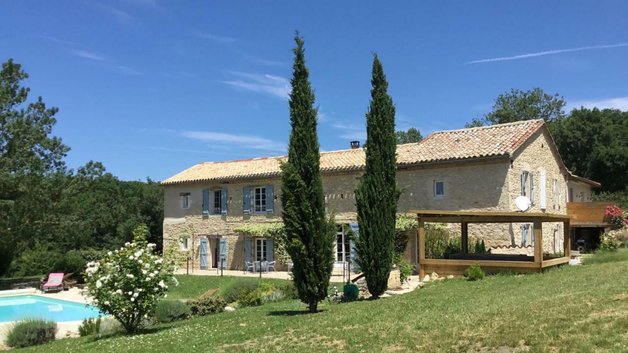 Chambres D'Hotes Le Val De La Garenne Senouillac Exterior foto